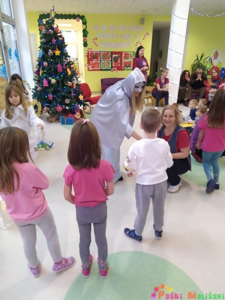 WhatsApp-Image-2023-12-13-at-120020