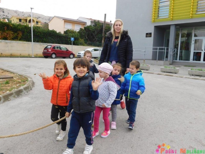 Paski-malisani-u-setnju-3